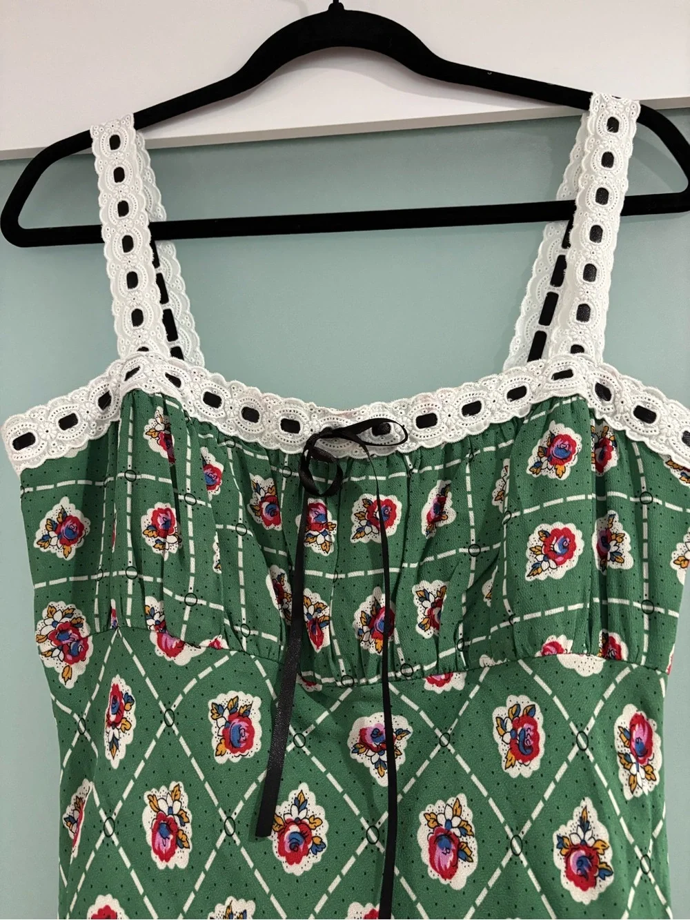 WAYF. Green Patterned Midi Dress with Contrast Trim - Picture 8 of 16